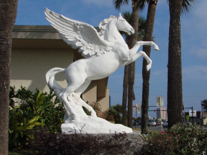 skulptura pegasus ne jacksonville beach florida