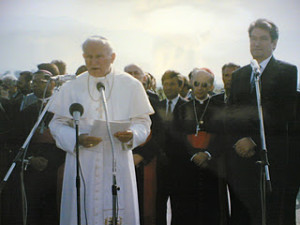 Papa-Gjon-Pali-II-ne-Tirane